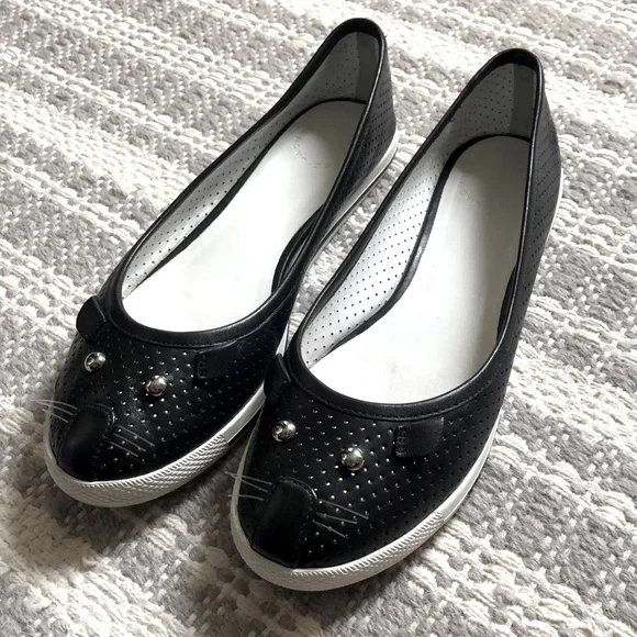 Marc by Marc Jacobs Cat Flat Shoes size 8 - Picture 1 of 6